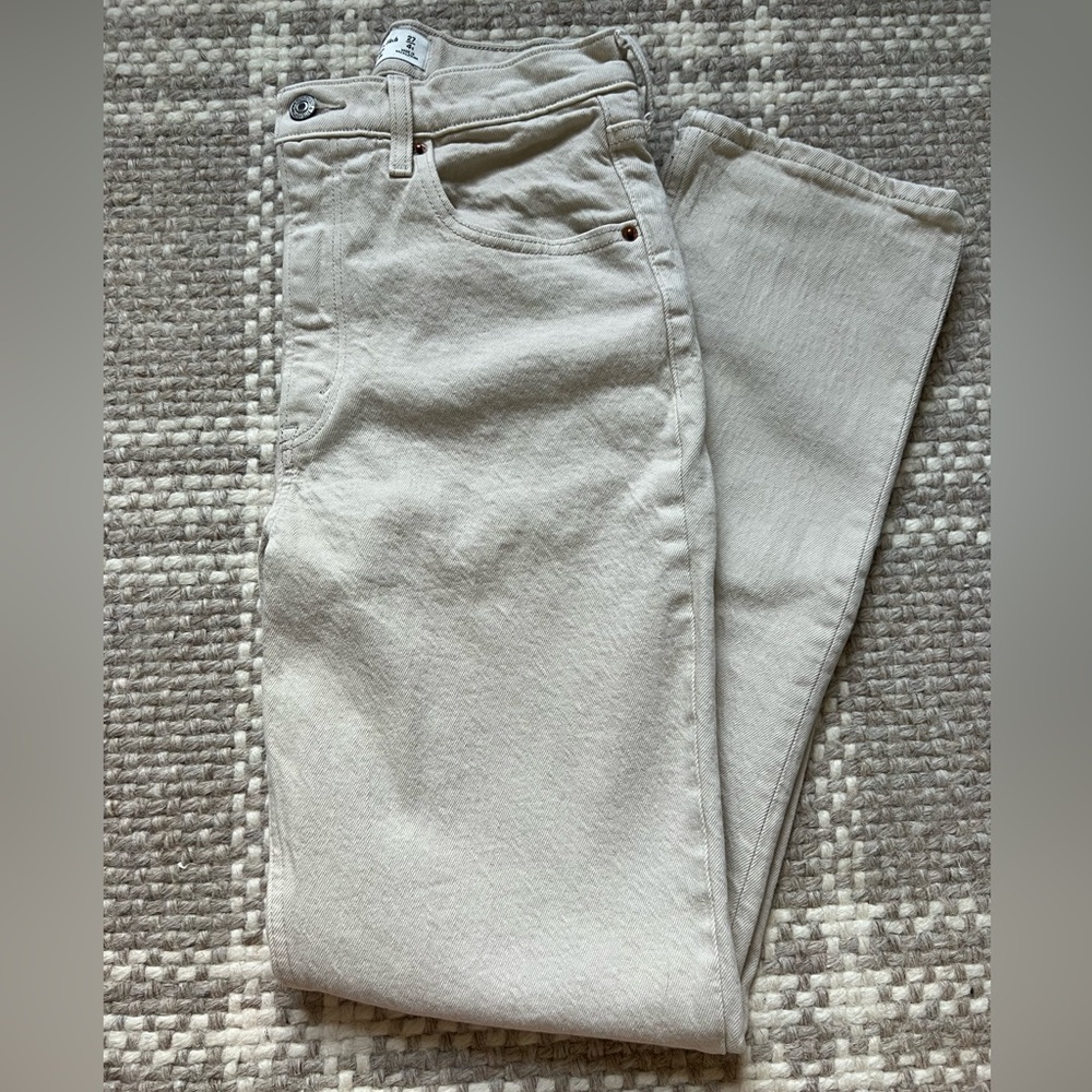 Abercrombie & Fitch Ultra High Rise 90s Straight Jeans